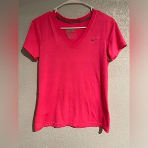 NWOT Nike Women’s VNeck Dri-fit Size S